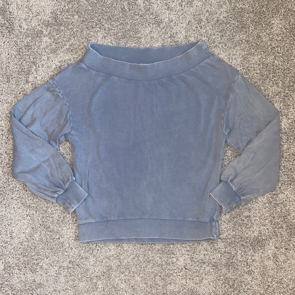 H&M Tops - H&M wide neck sweatshirt size small